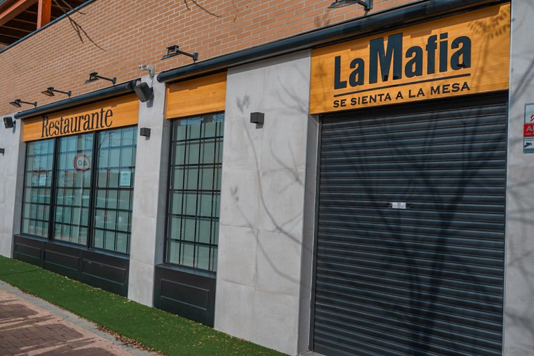 Ampliar 'RESTAURANTE LA MAFIA SE SIENTA A LA MESA.jpeg' RESTAURANTE LA MAFIA SE SIENTA A LA MESA.jpeg