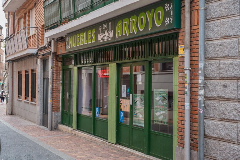 Ampliar 'MUEBLES ARROYO.jpeg' MUEBLES ARROYO.jpeg