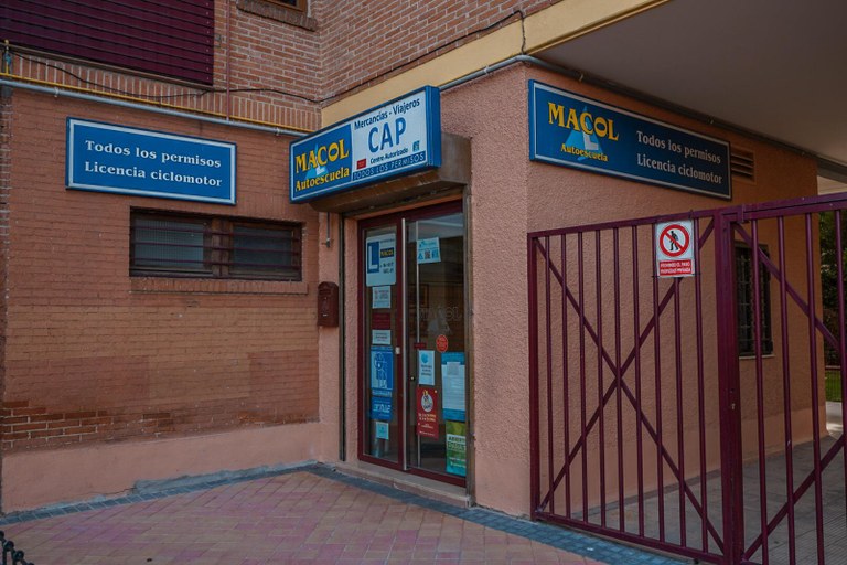 Ampliar 'AUTOESCUELA MACOL 1.jpeg' AUTOESCUELA MACOL 1.jpeg