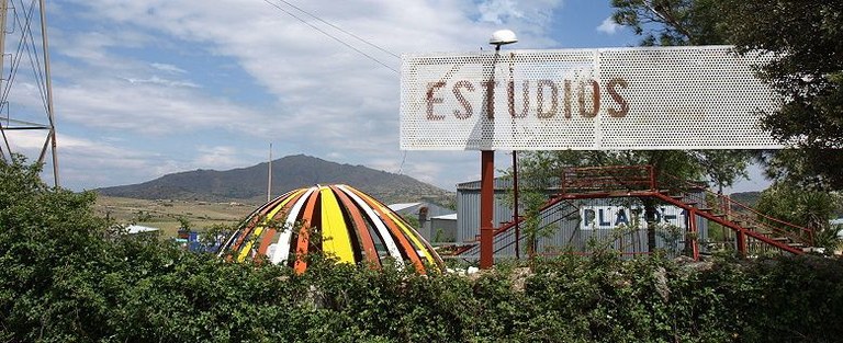 ESTUDIOS AROZTEGUI.jpeg