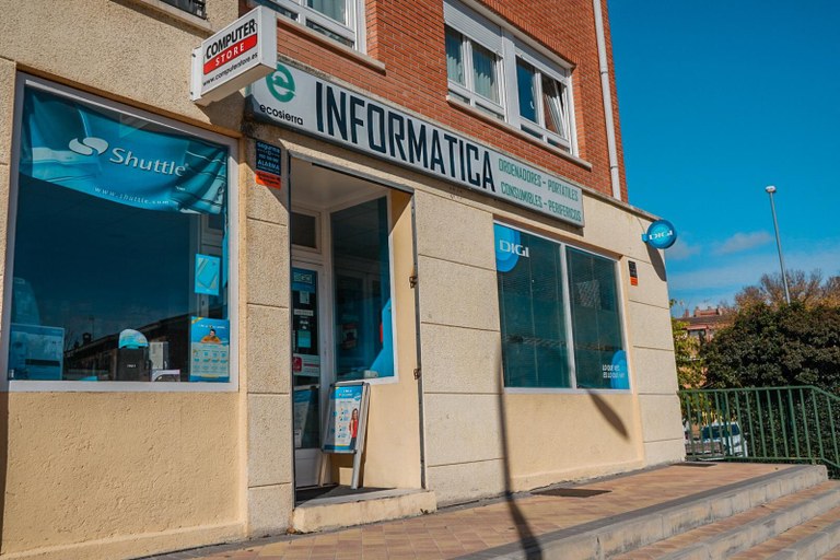 Ampliar 'ECOSIERRA COMPUTER STORE.jpeg' ECOSIERRA COMPUTER STORE.jpeg