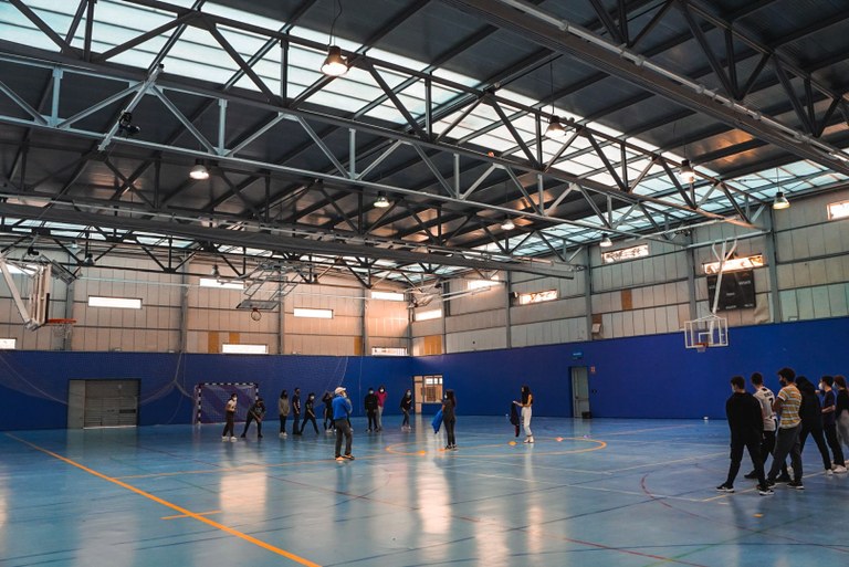 Ampliar 'Adjudicadas las obras de mejora de la cubierta del Pabellón B del Lorenzo Rico'