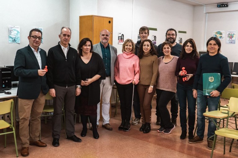 Ampliar 'Alumnos de secundaria del IES Marqués de Santillana y Colegio Zurbarán participan en el proyecto tecnológico MOMO'