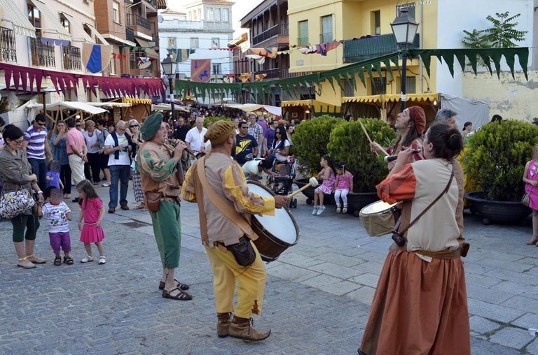 Ampliar 'Bufones, saltimbanquis, trovadores, pícaros y mercaderes se darán cita este fin de semana en Colmenar Viejo'