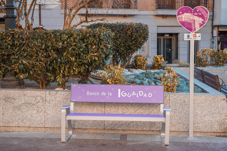 Ampliar 'Colmenar Viejo conmemora el Día Internacional para la Eliminación de la Violencia contra la Mujer'