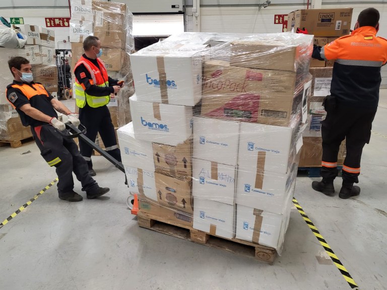 Ampliar 'Colmenar Viejo paraliza temporalmente la recogida de productos para Ucrania'