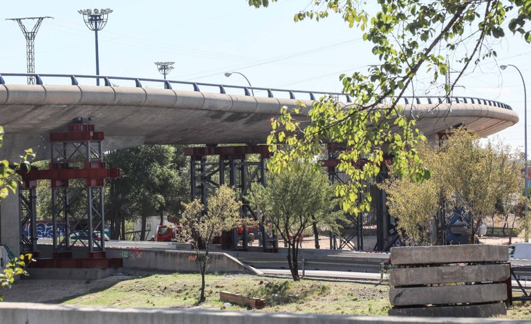 Ampliar 'Cortes en la carretera M-607 por obras en el puente de la M-40'