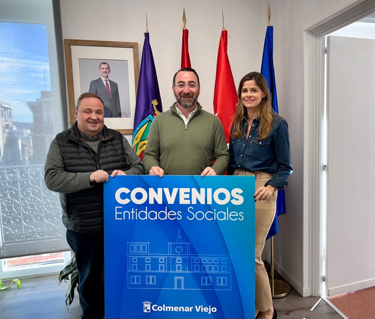 Ampliar 'El Ayuntamiento de Colmenar Viejo firma un convenio con la Asociación San José'