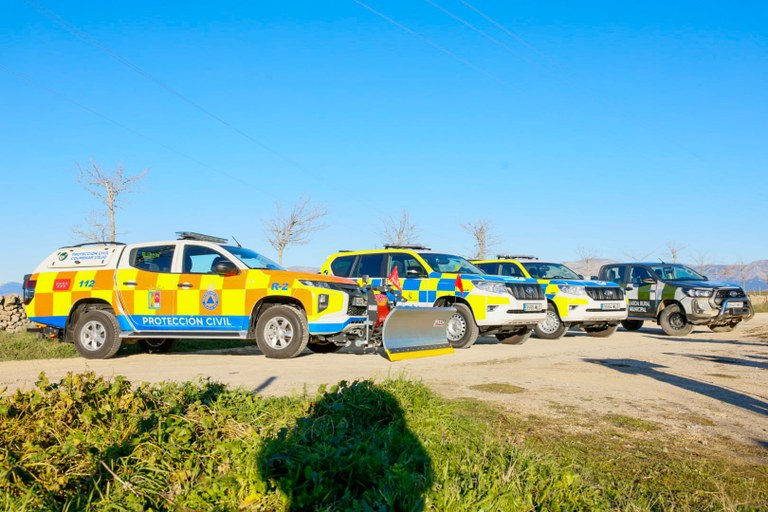 Ampliar 'El Ayuntamiento presenta nuevos vehículos de tracción 4×4 para Policía Local, Protección Civil y Guarda Rural'