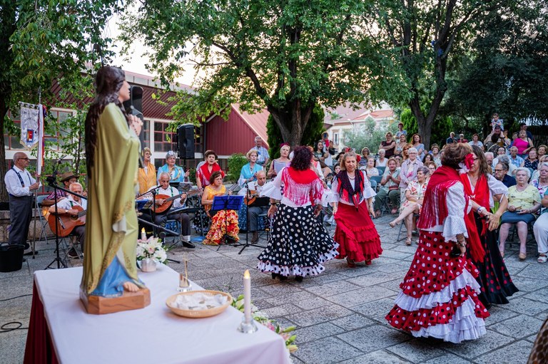 Ampliar 'El barrio de La Magdalena celebra sus fiestas el 20 y el 22 de julio en el entorno de su ermita'