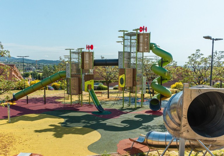 Ampliar 'El Cerrillo se denominará 'Parque de los Héroes' en memoria a las víctimas de coronavirus y en homenaje a los héroes de los sectores cruciales para superar el ataque del virus'