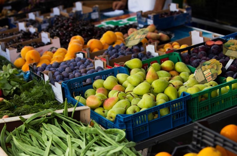 Ampliar 'El mercadillo de los sábados reorganiza su espacio desde el 1 de abril'