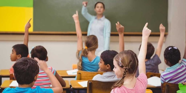 Ampliar 'El periodo de escolarización del curso 2020-2021 se retrasa hasta mayo'