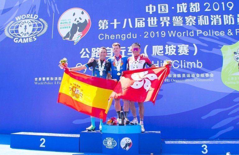 Ampliar 'El Policía Local José Mª Revuelta triunfa en los Juegos Internacionales de Policías y Bomberos celebrados en Chengdu'