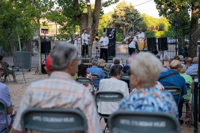 Ampliar 'Este fin de semana: Fiesta y baile por el ‘Día de los Abuelos’, última cita de ‘Las Nocturnas‘ y ‘Comercios Mágicos’ '