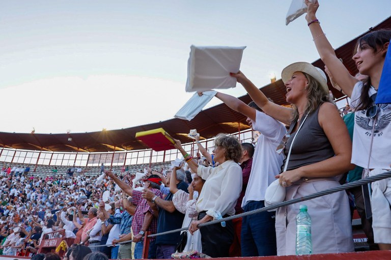 Ampliar 'Este fin de semana gran final de la Copa Chenel 2023 en la Plaza de Toros de La Corredera y Feria 'Sabor Mahou' en la explanada'