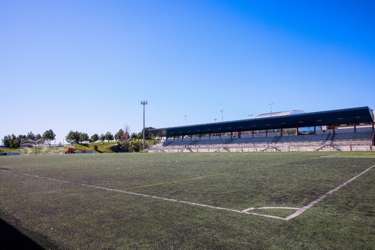 Ampliar 'Este verano se sustituirá el césped artificial de los campos de fútbol de la Ciudad Deportiva 'Samaranch''