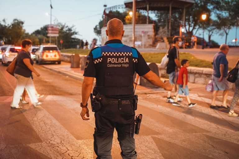 Ampliar 'La oposición a Policía Local se amplía en 7 plazas y serán 12 los agentes que se suman al cuerpo'