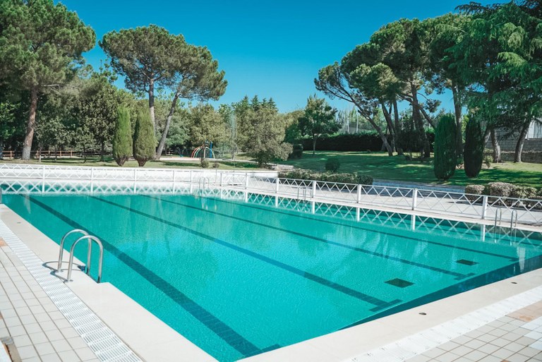 Ampliar 'La piscina de verano abre sus puertas el 18 de junio'