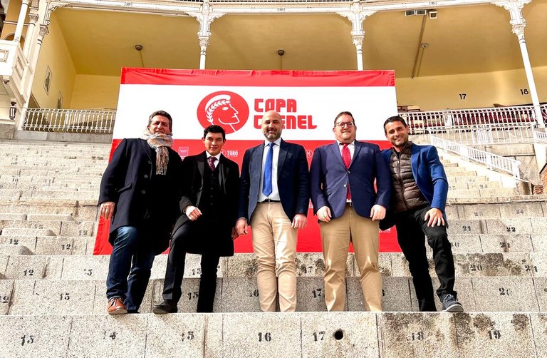 Ampliar 'La Plaza de Toros de Colmenar Viejo acogerá la gran final de la Copa Chenel 2023'