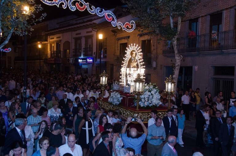 Ampliar 'Las asociaciones ya pueden solicitar la instalación de carpas en el espacio de la Calle Glorio para las Fiestas'