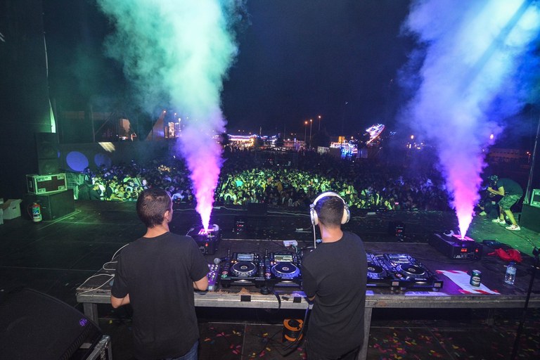 Ampliar 'Los DJ's locales ya pueden enviar su maqueta para pinchar en las Fiestas Patronales 2023'