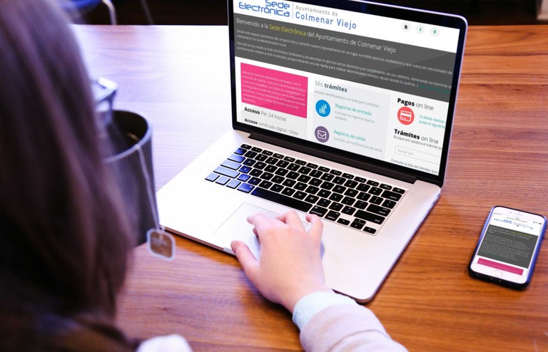 Ampliar 'Los vecinos de Colmenar Viejo ya pueden obtener el certificado de empadronamiento desde la web municipal'