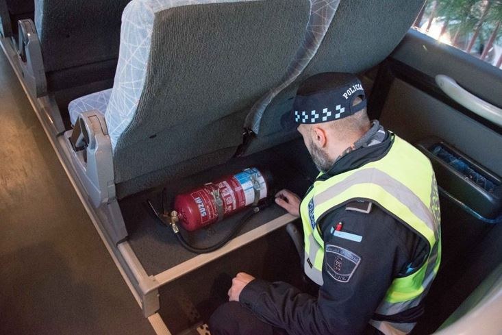 Ampliar 'Policía Local realizará durante esta semana una campaña de inspección del transporte escolar'